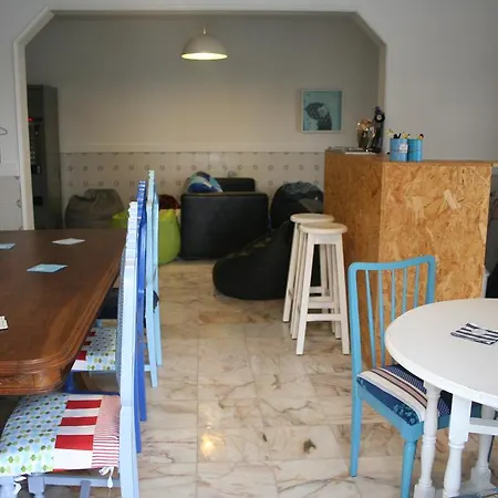 Santa House Hostel *