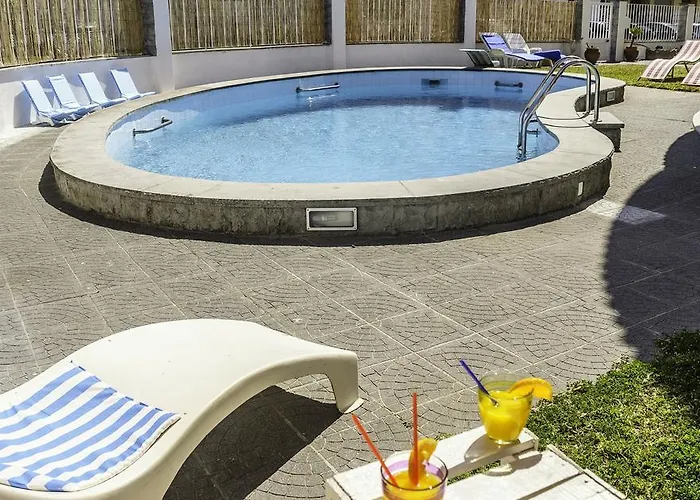 Santa House * Santa Cruz (Oeste)