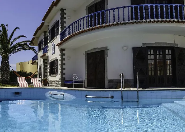 Santa House Hostel *