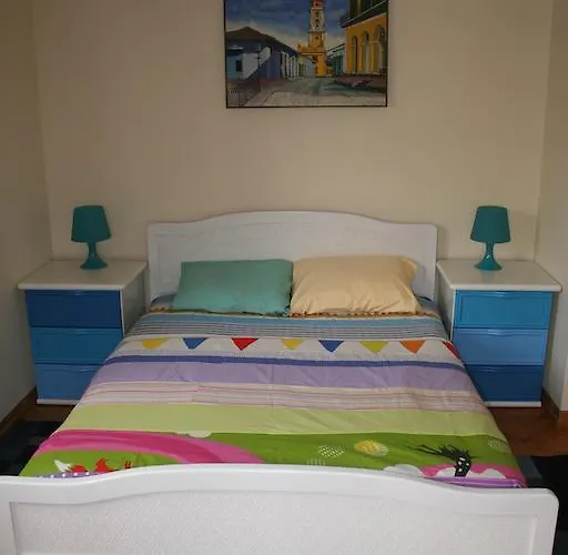 Hostel Santa House *